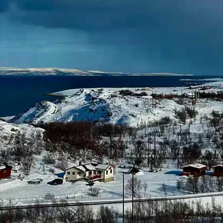 Grasbakken Lodge